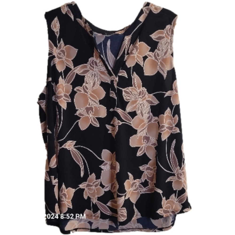 PAPERMOON, Black, peach, & tan floral, sleeveless top w/trucker split. Sz. 1X